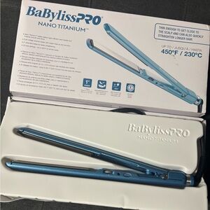 BaBylissPRO Nano Titanium Hair Straightener - Blue